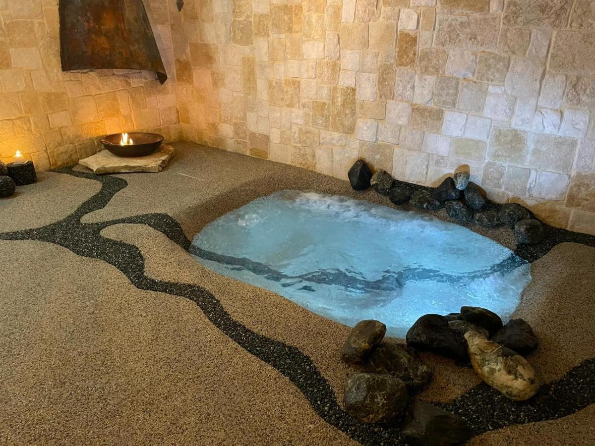 Domus Parva - Villa Con Bio-Piscina, Spa Privata E Appartamenti Panoramici Баколи Экстерьер фото
